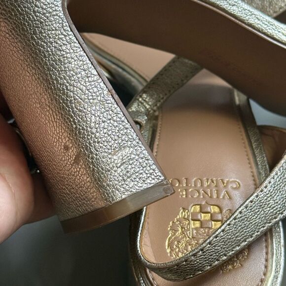 Vince Camuto | Adesie Sandal - Picture 10 of 11